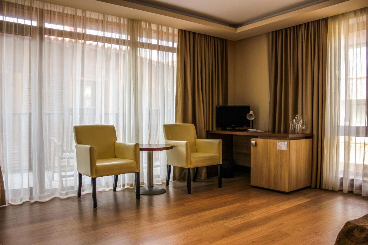 Family Hotel Casa Del Mare سوزوبول المظهر الخارجي الصورة